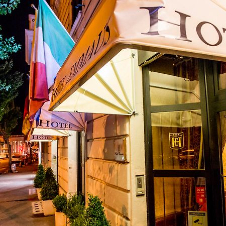 Hotel Emmaus Ρώμη Εξωτερικό φωτογραφία