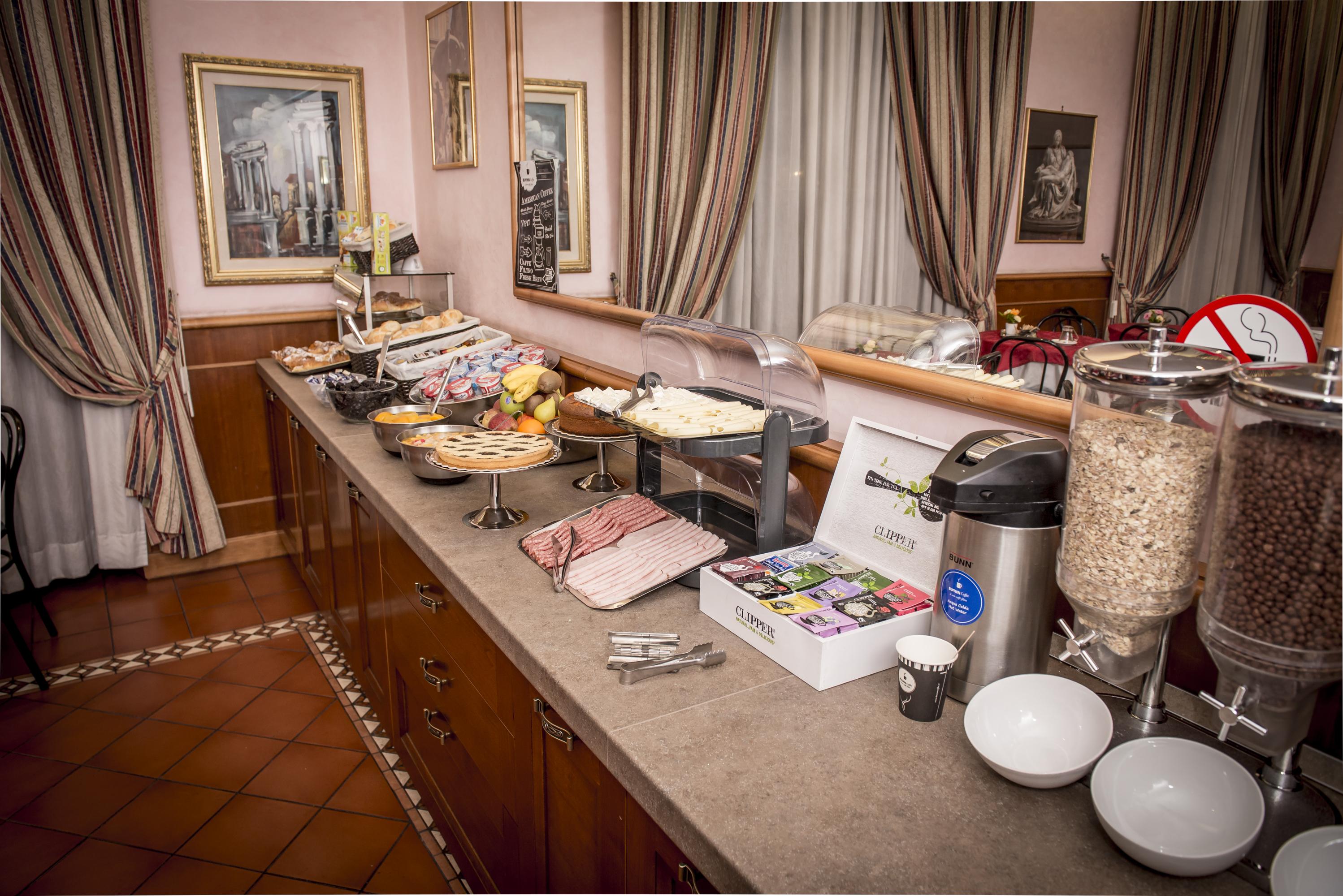 Hotel Emmaus Ρώμη Εξωτερικό φωτογραφία