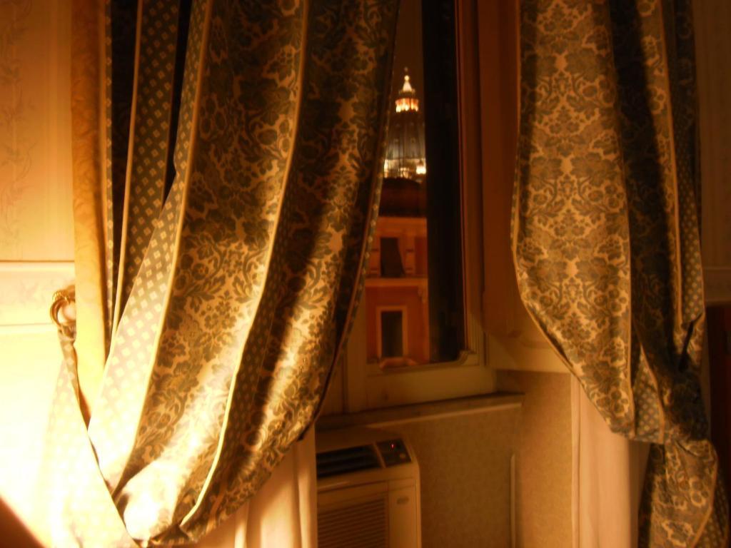 Hotel Emmaus Ρώμη Εξωτερικό φωτογραφία