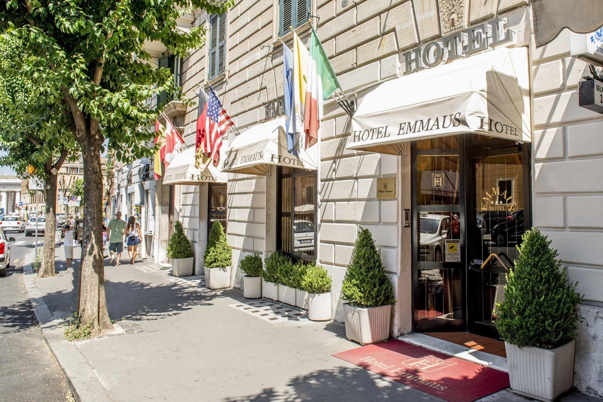 Hotel Emmaus Ρώμη Εξωτερικό φωτογραφία
