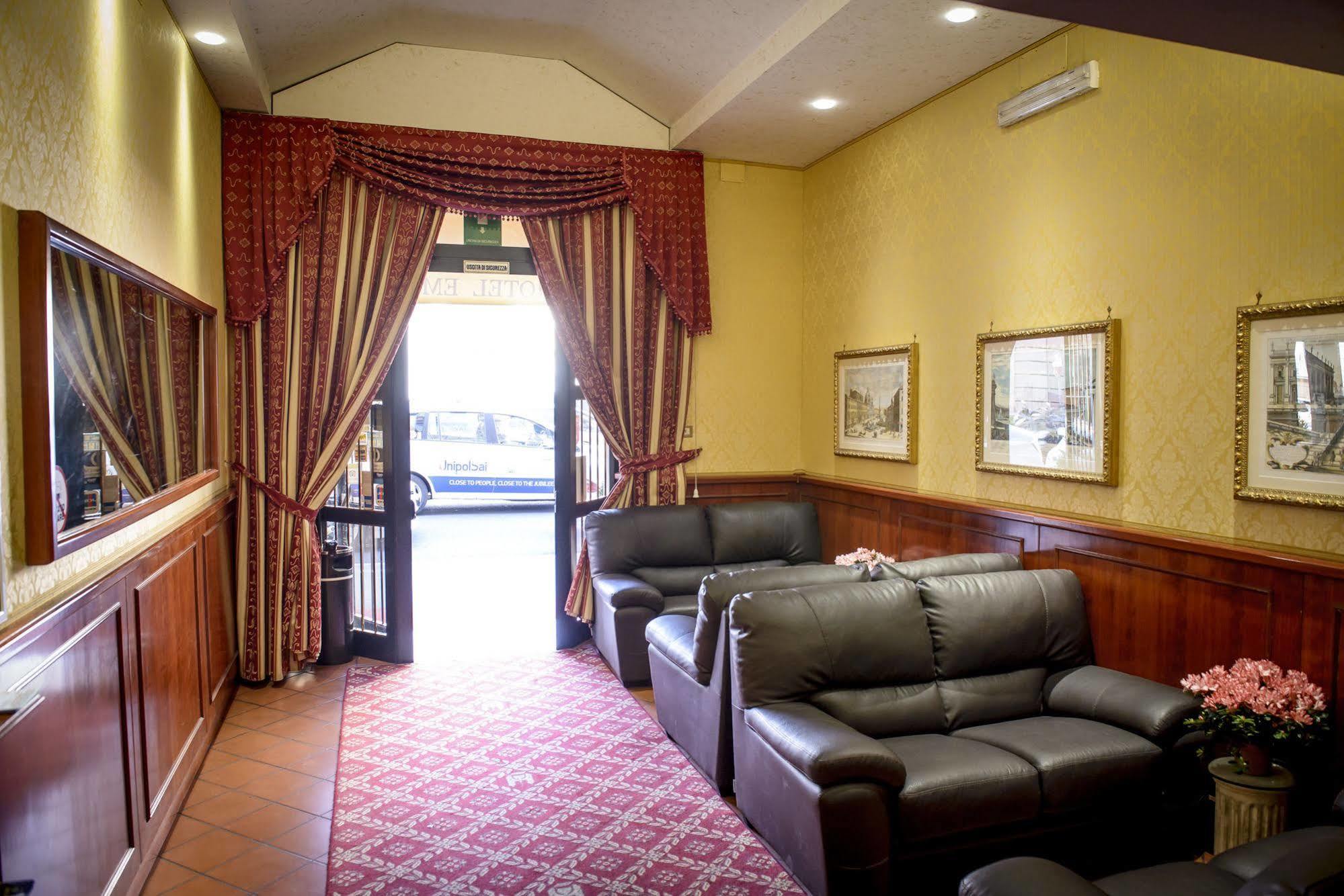 Hotel Emmaus Ρώμη Εξωτερικό φωτογραφία